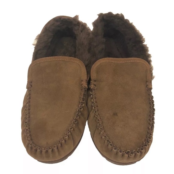 LL Bean Wicked Good Shearling Lined Venetian Slippers - Picture 3 of 6